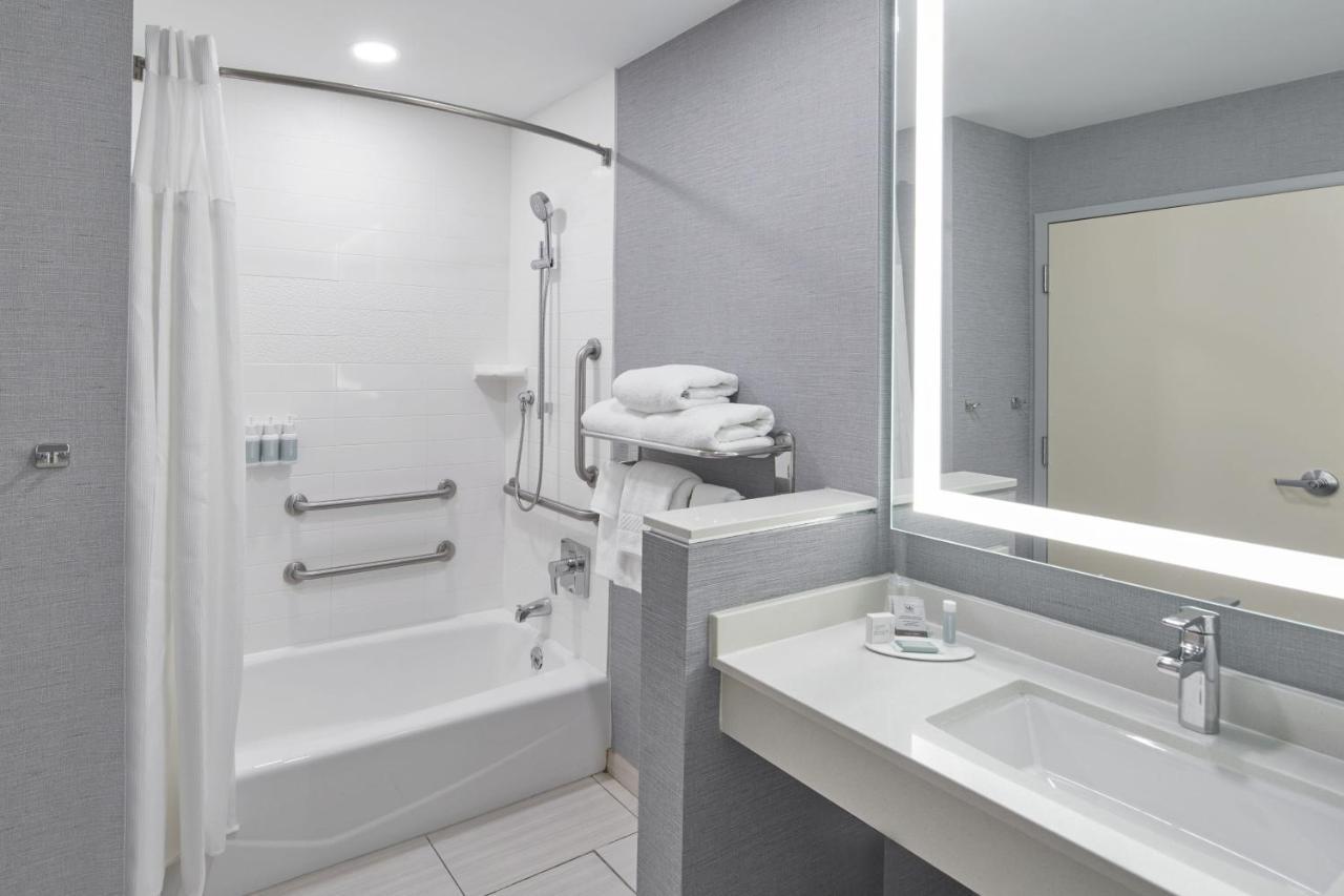Fairfield Inn And Suites By Marriott Nashville Downtown/The Gulch Экстерьер фото