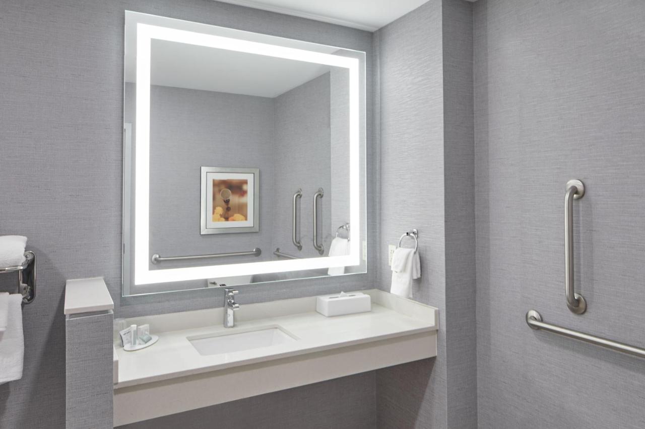 Fairfield Inn And Suites By Marriott Nashville Downtown/The Gulch Экстерьер фото